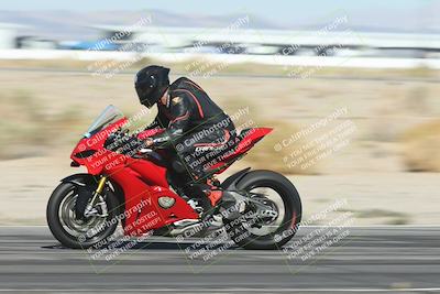 media/Oct-26-2025-Race Pace (Sun) [[c1447ca738]]/Verified/3-Turn 14 Exit Pans (1030am)/